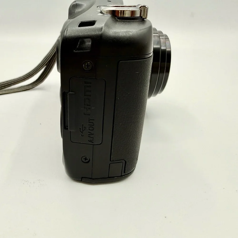 Nikon Coolpix L610 16.0MP Digital Camera Black 14x Full HD 1080p-Tested